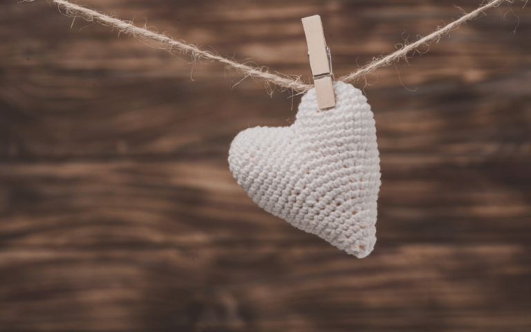 Crochet Accessories for Your Wedding