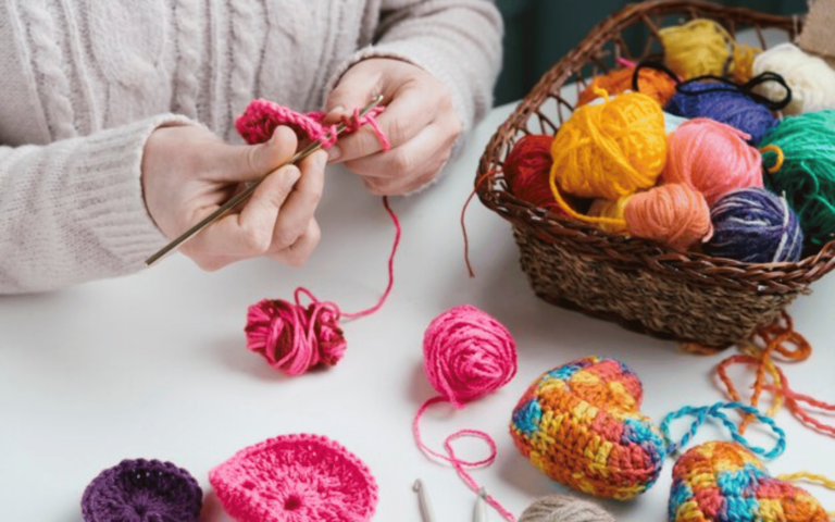 Knitting with Multicolored Designs